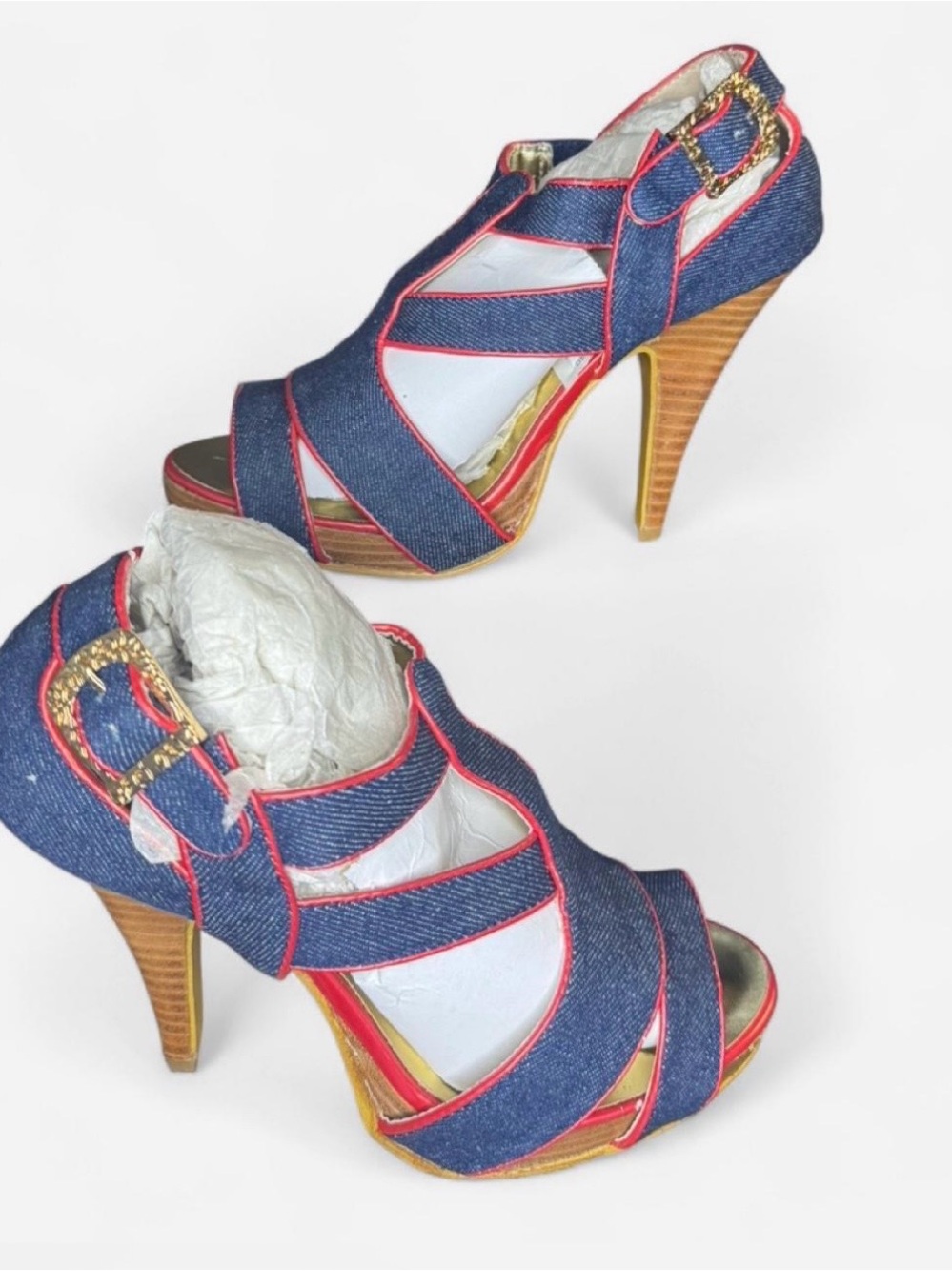 Miss Tina Heels